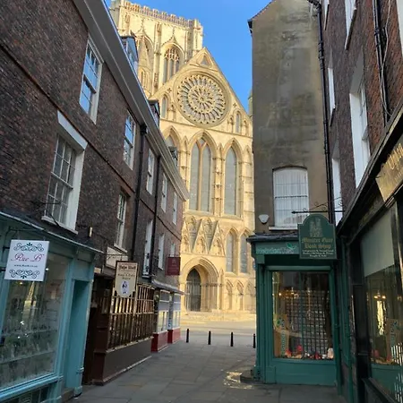 Clifford Street * York